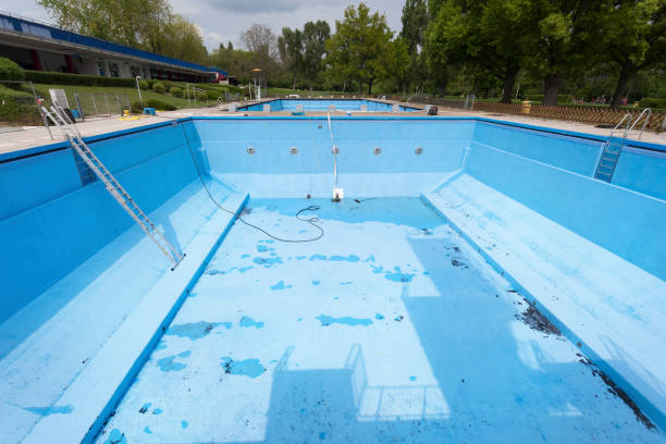Best Water damage mitigation services  in Mission Viejo, CA